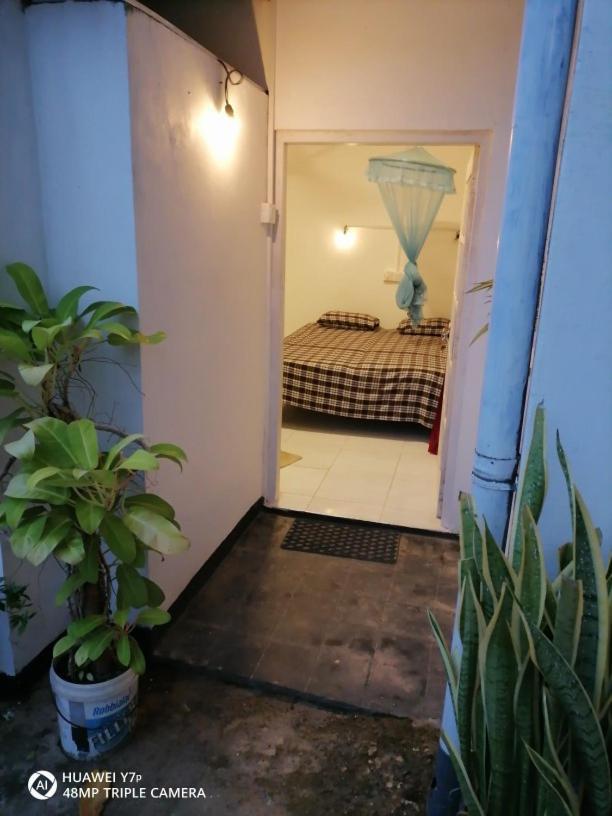 The Ocean Villa At Surf Spot Matara Esterno foto