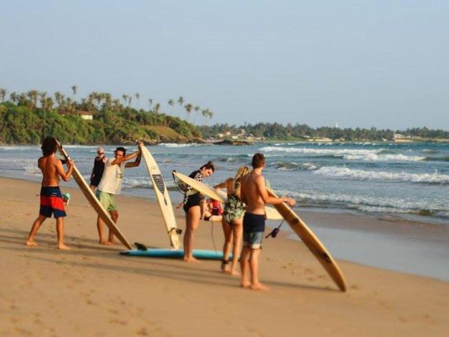 The Ocean Villa At Surf Spot Matara Esterno foto