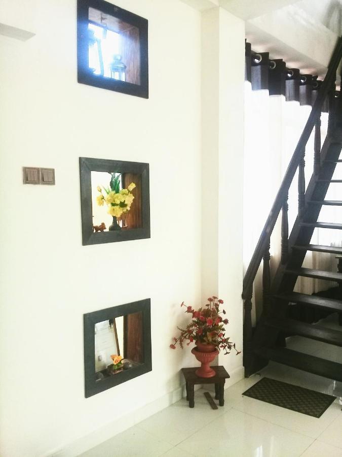 The Ocean Villa At Surf Spot Matara Esterno foto