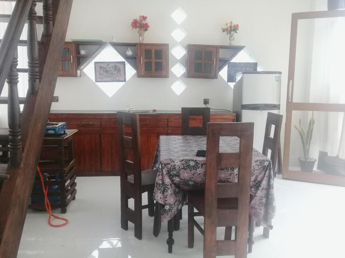 The Ocean Villa At Surf Spot Matara Esterno foto